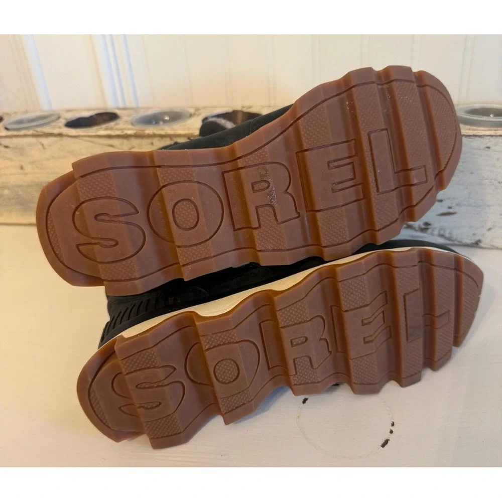 Sorel‎ Kinetic Conquest Boots Womens Size 8 Black Suede Wedge Snow Gorpcore